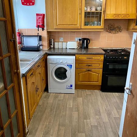 Cosy 3 Bed Apt, Old Truman Brewery! Brick Lane, London, E1 Luaran gambar