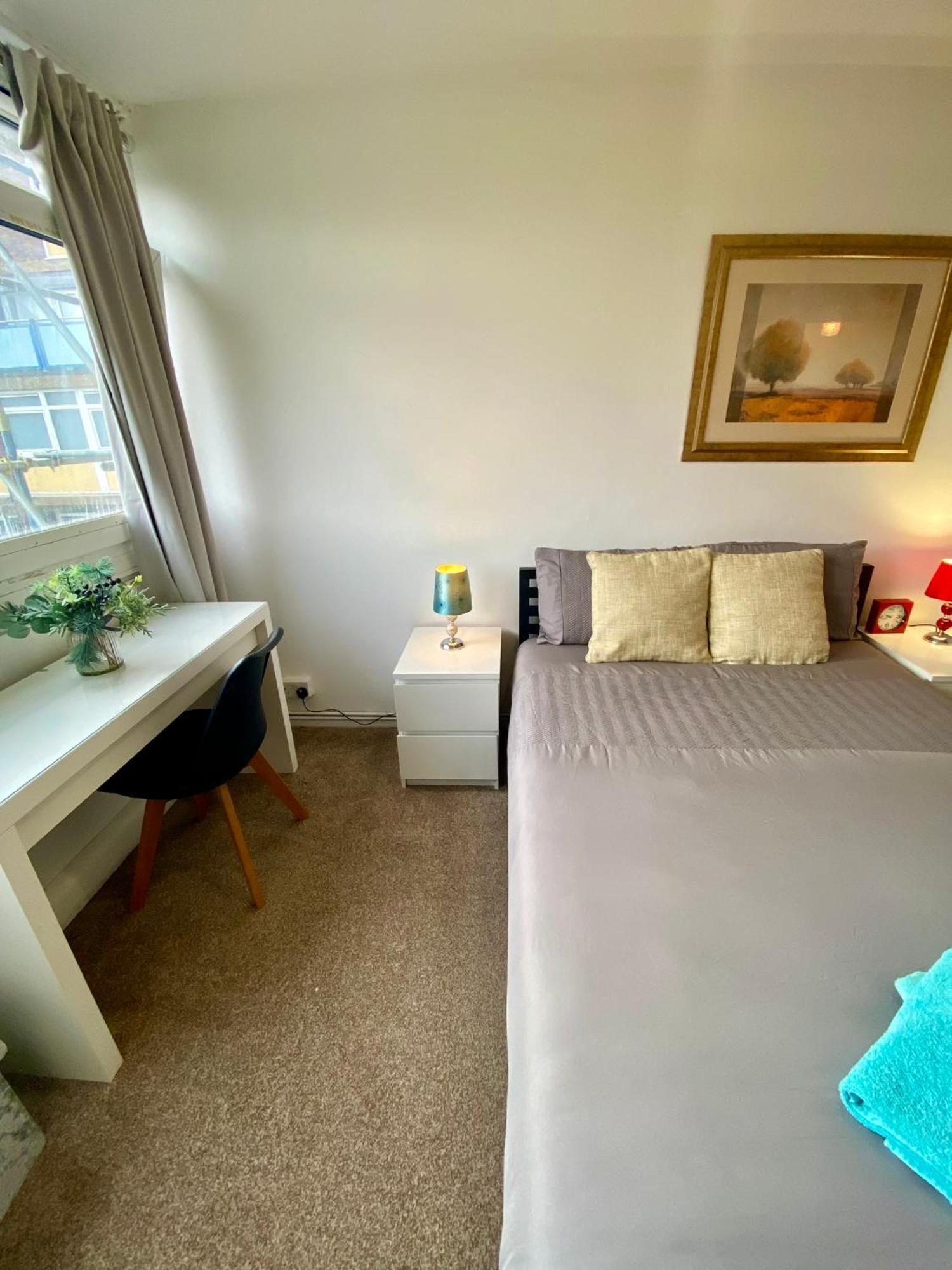 Cosy 3 Bed Apt, Old Truman Brewery! Brick Lane, London, E1 Luaran gambar